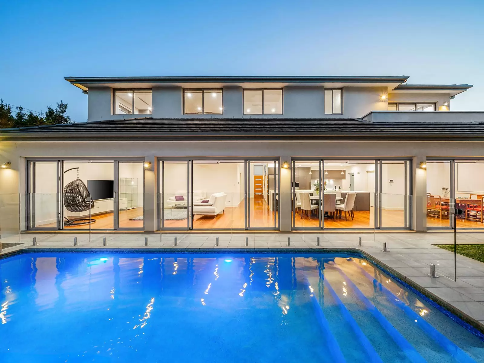 1 Tuross Avenue, Sylvania Waters Sold by Sydney Sotheby's International Realty - image 3