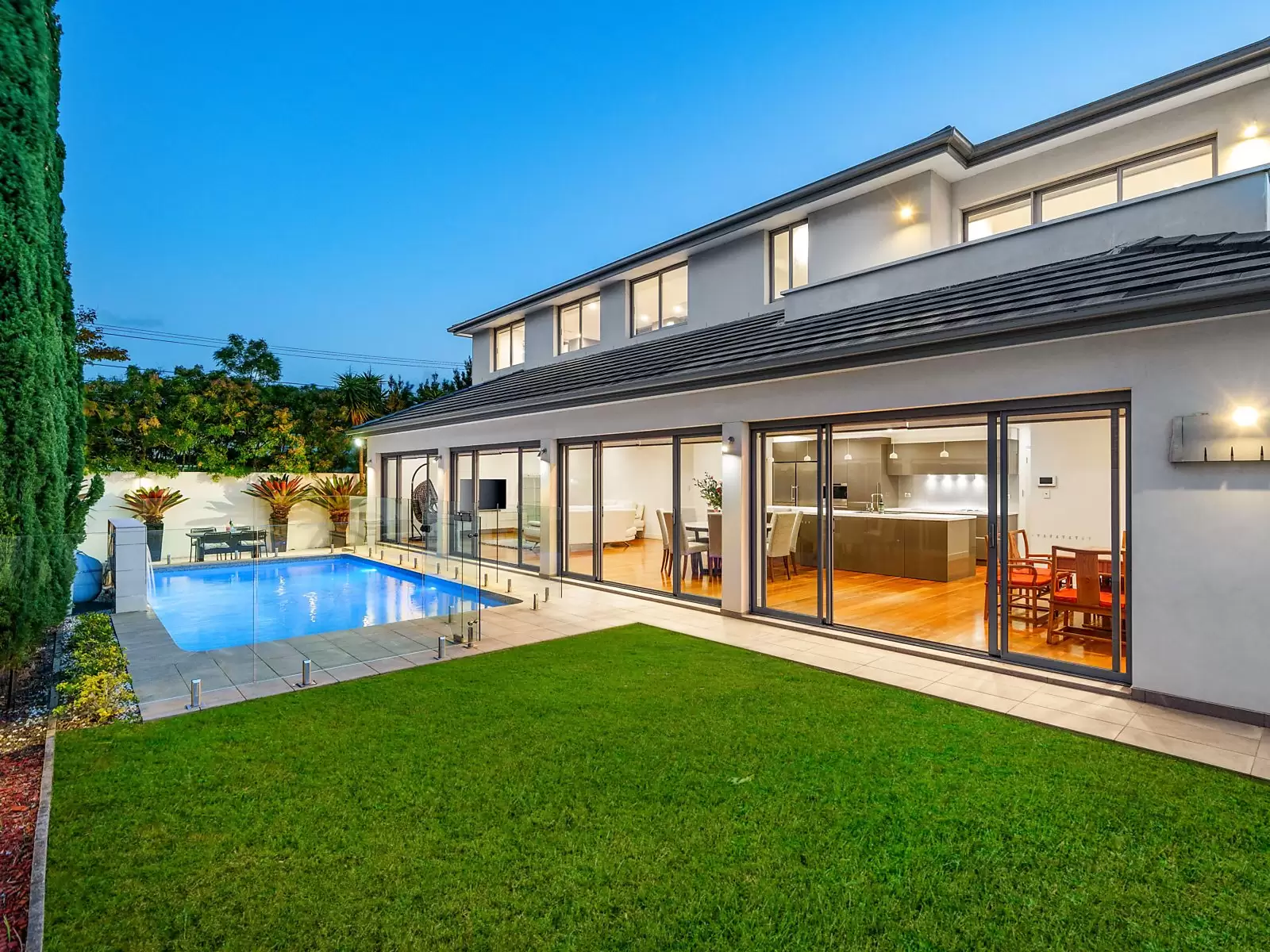 1 Tuross Avenue, Sylvania Waters Sold by Sydney Sotheby's International Realty - image 2