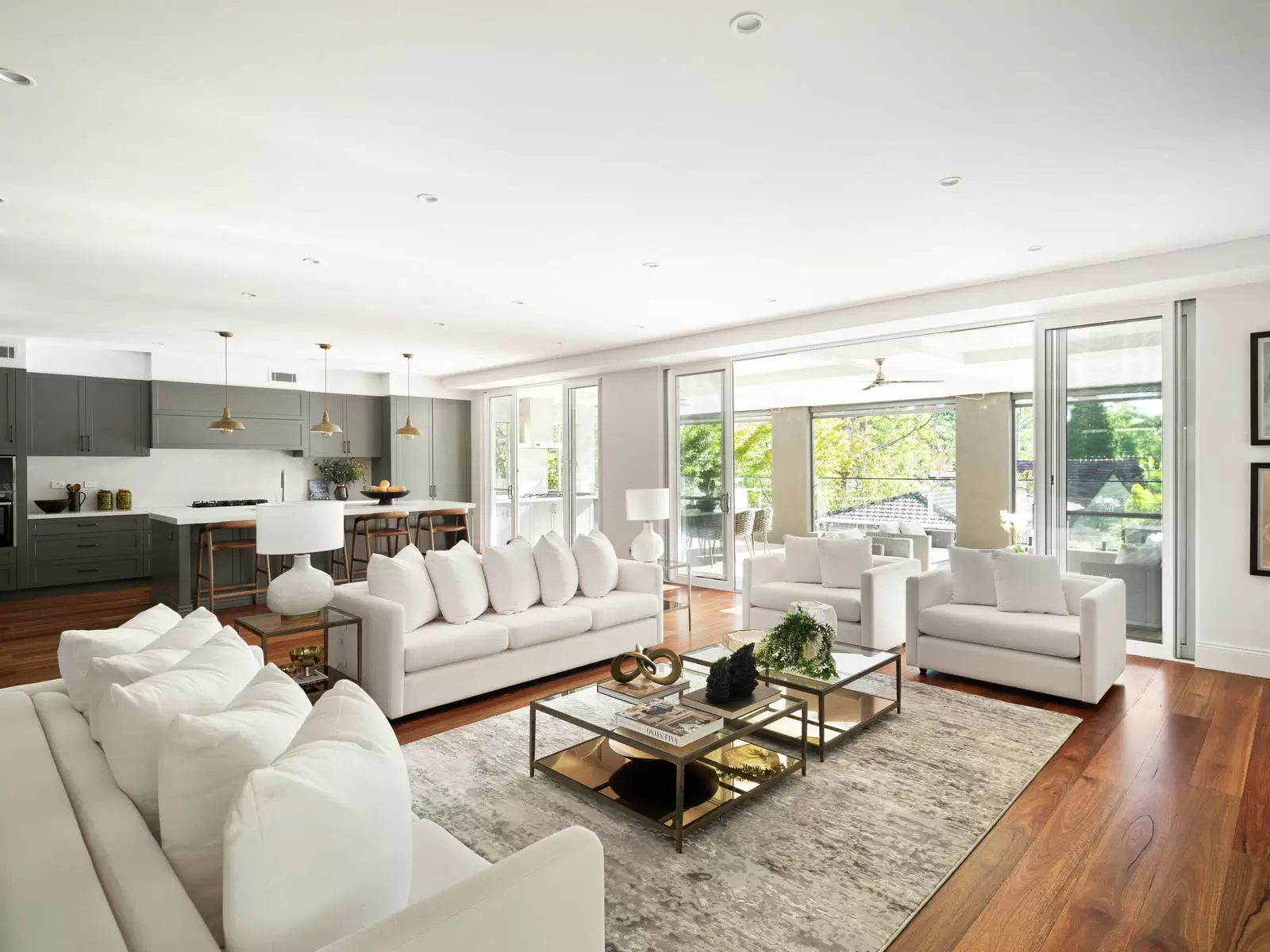 12 Merrivale Road, Pymble Sold by Sydney Sotheby's International Realty - image 2