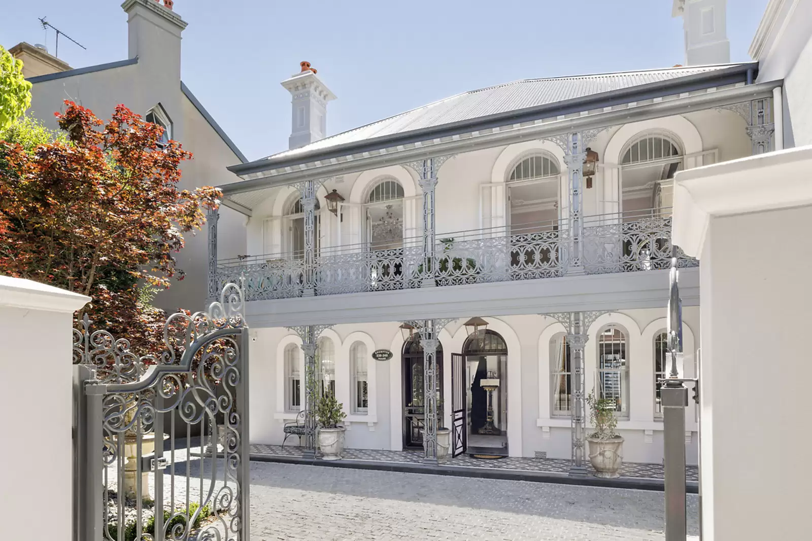 238-240 Glenmore Road, Paddington Sold by Sydney Sotheby's International Realty - image 1