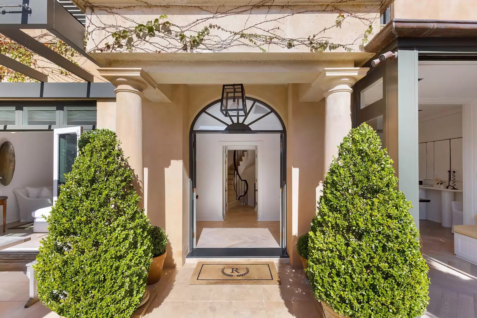 1B Tara Street, Woollahra Sold by Sydney Sotheby's International Realty - image 5