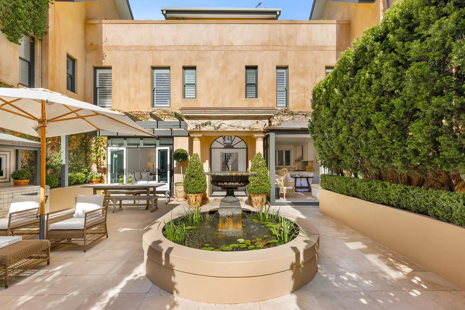 1B Tara Street, Woollahra Sold by Sydney Sotheby's International Realty - image 2