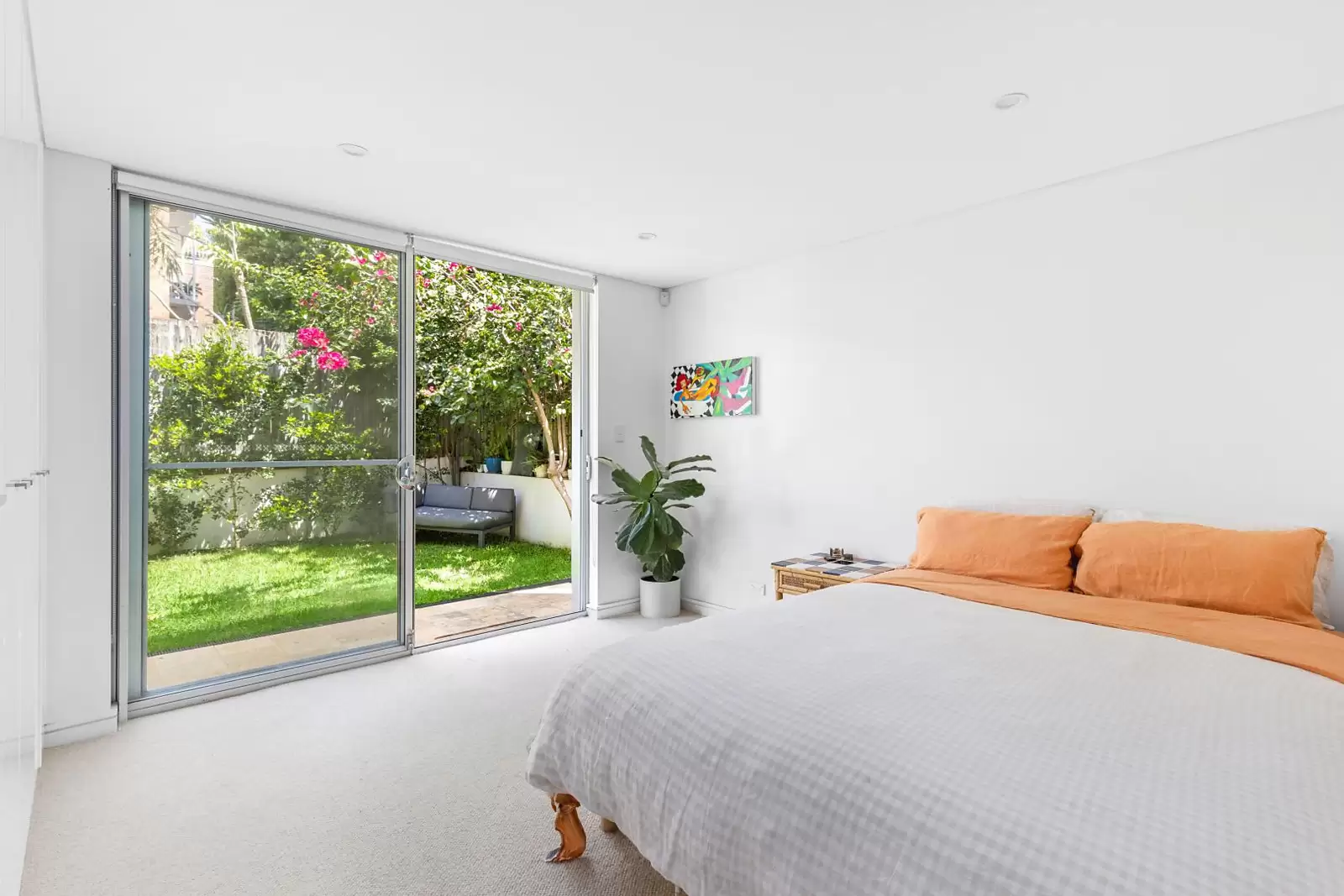 4/43 Coogee Bay Road, Randwick Sold by Sydney Sotheby's International Realty - image 5