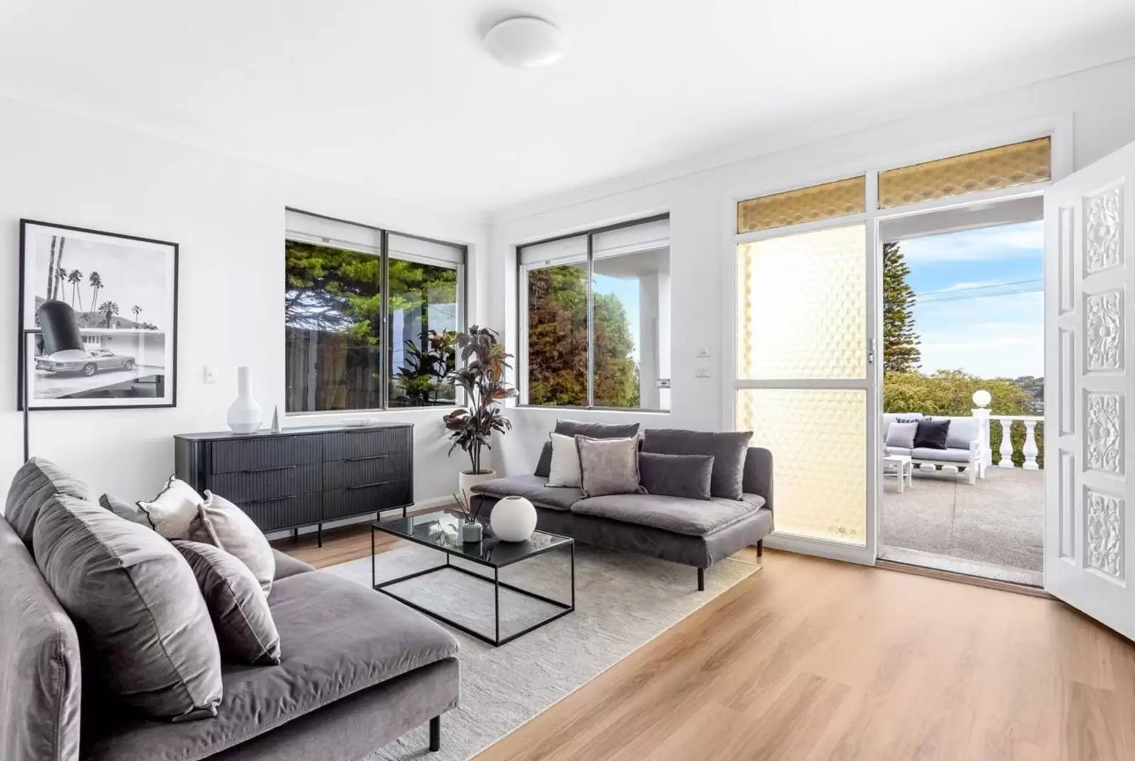 44 Mons Avenue, Maroubra Leased by Sydney Sotheby's International Realty - image 2