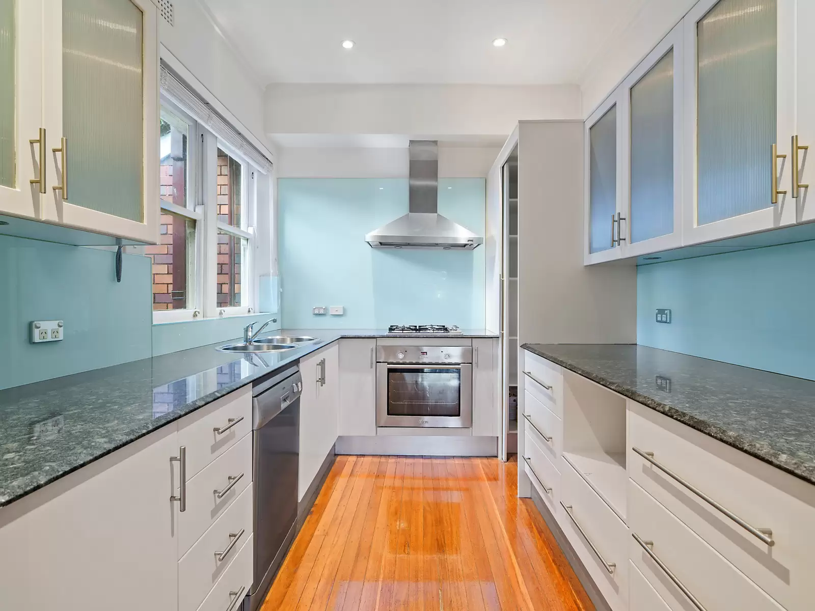 10/85C Ocean Street, Woollahra Sold by Sydney Sotheby's International Realty - image 6