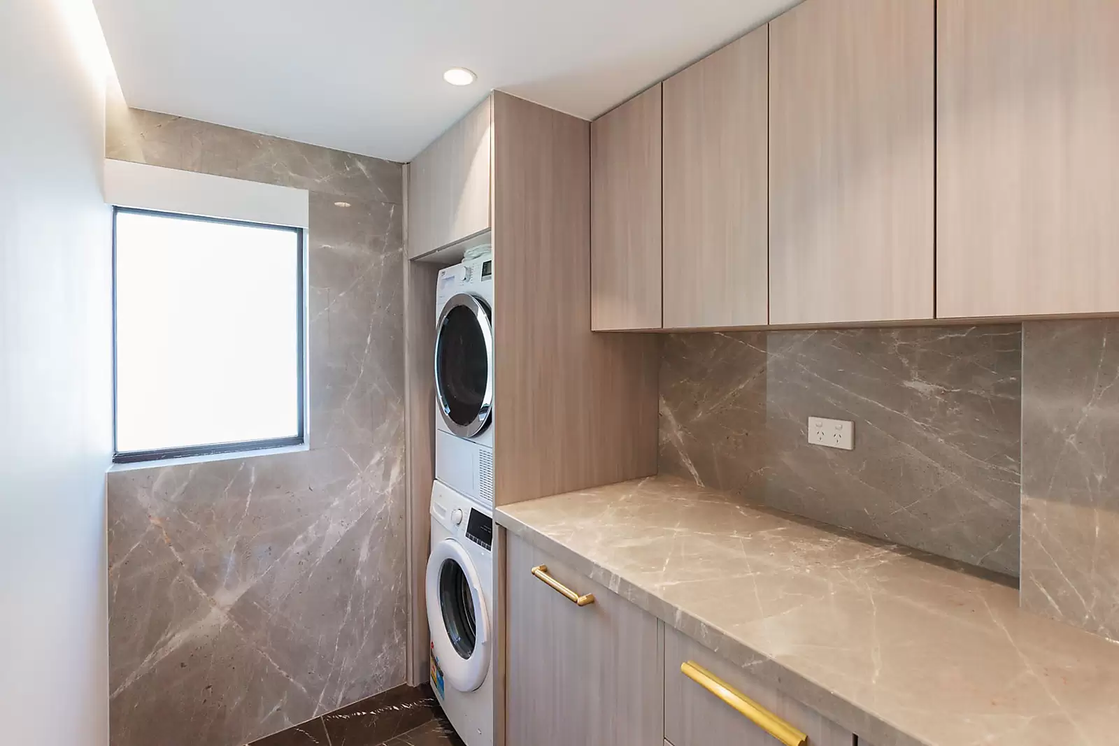 7/12-16 Billyard Avenue, Elizabeth Bay Sold by Sydney Sotheby's International Realty - image 16