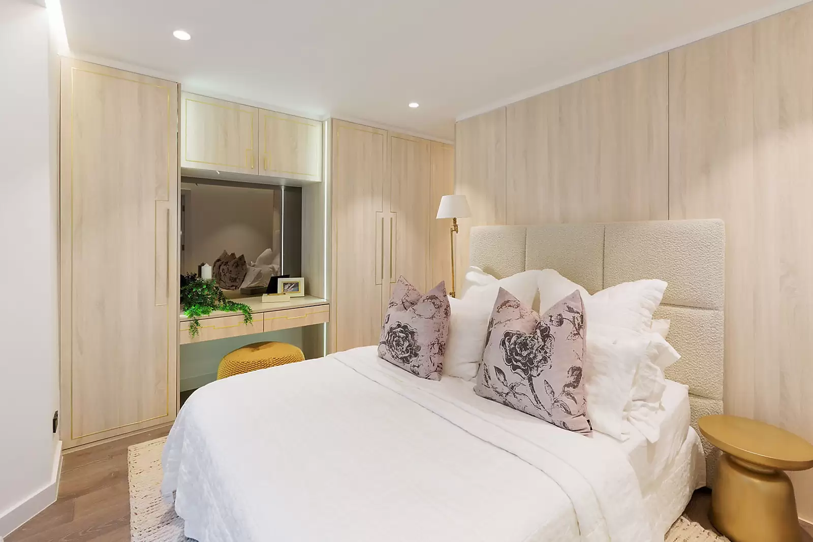 7/12-16 Billyard Avenue, Elizabeth Bay Sold by Sydney Sotheby's International Realty - image 10