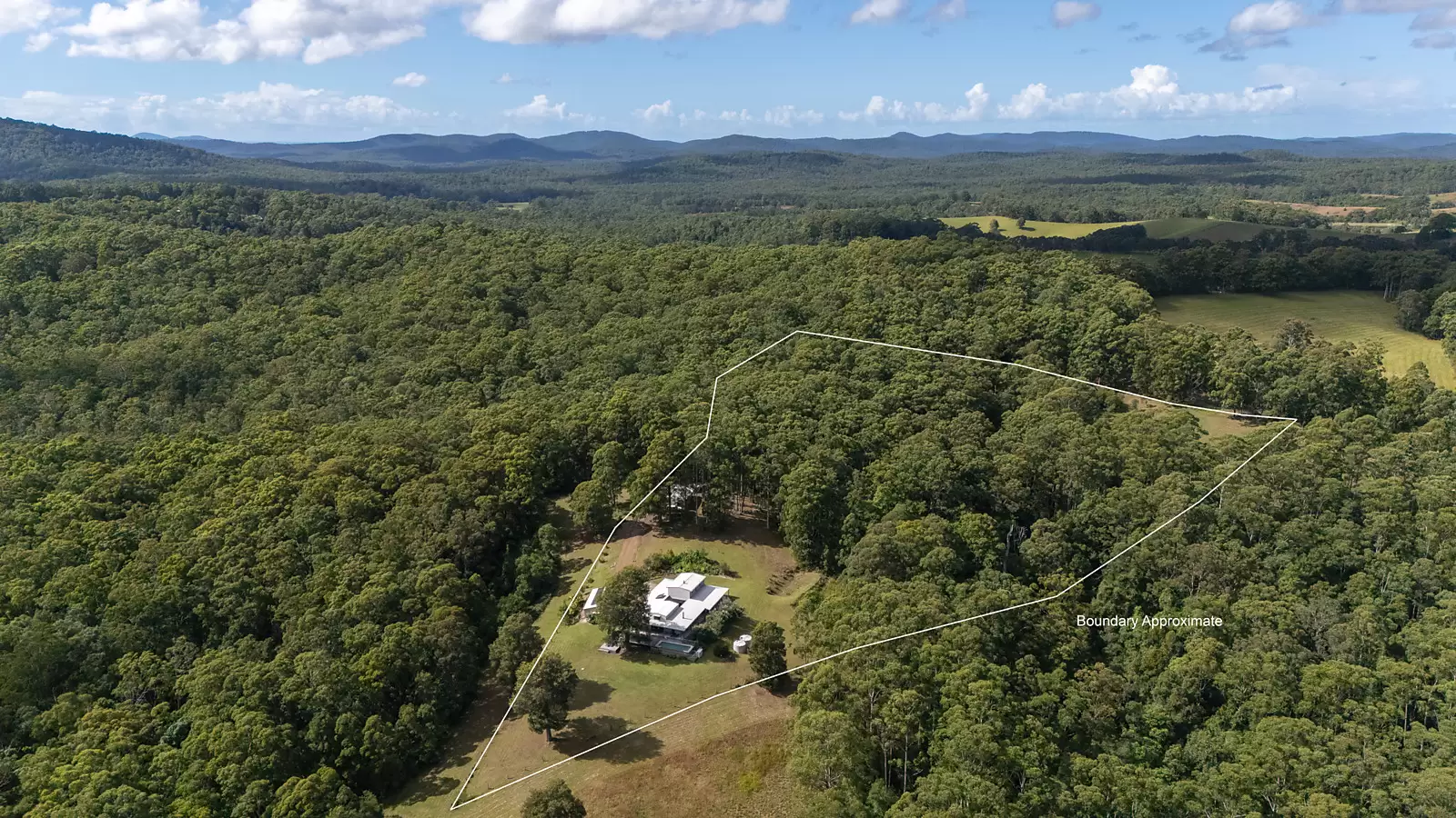 373 Wattley Hill Road, Wootton Sold by Sydney Sotheby's International Realty - image 2