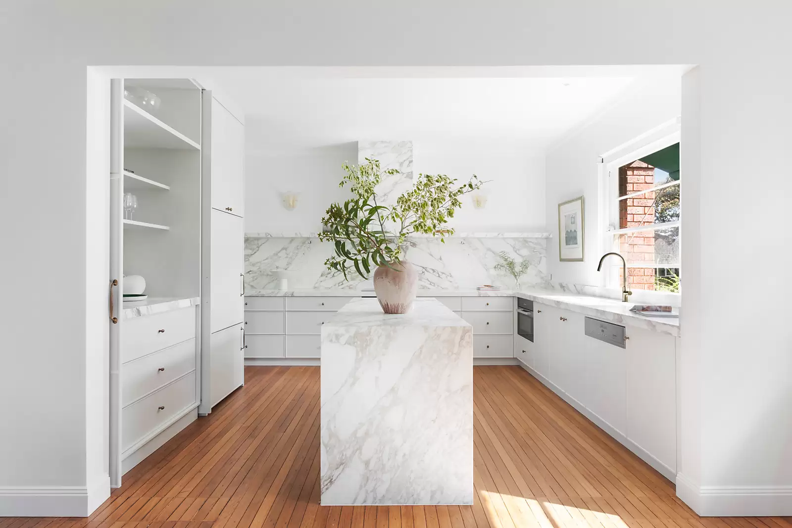 5/12 Rosemont Avenue, Woollahra Sold by Sydney Sotheby's International Realty - image 5