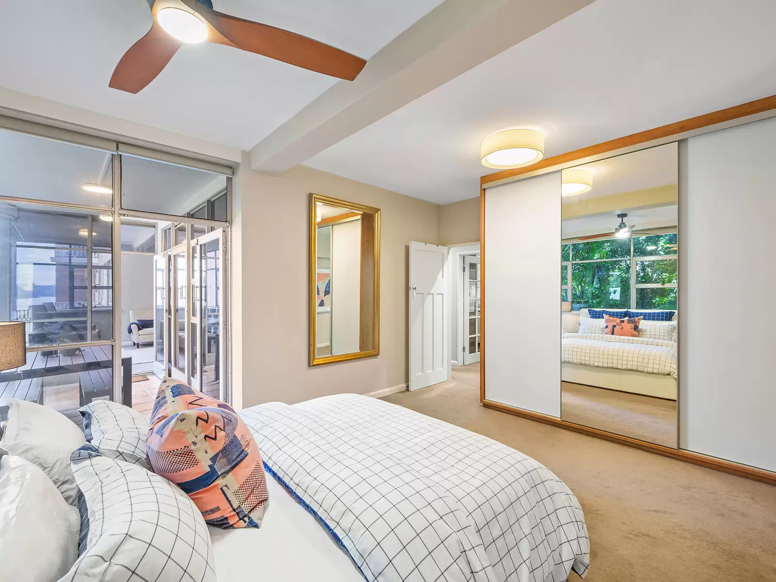 401/87-97 Yarranabbe Road, Darling Point Sold by Sydney Sotheby's International Realty - image 9