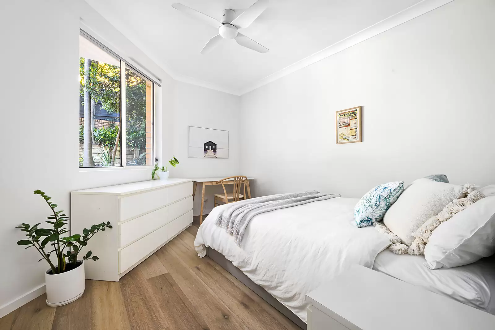 4/93-95 Coogee Bay Road, Coogee Sold by Sydney Sotheby's International Realty - image 8