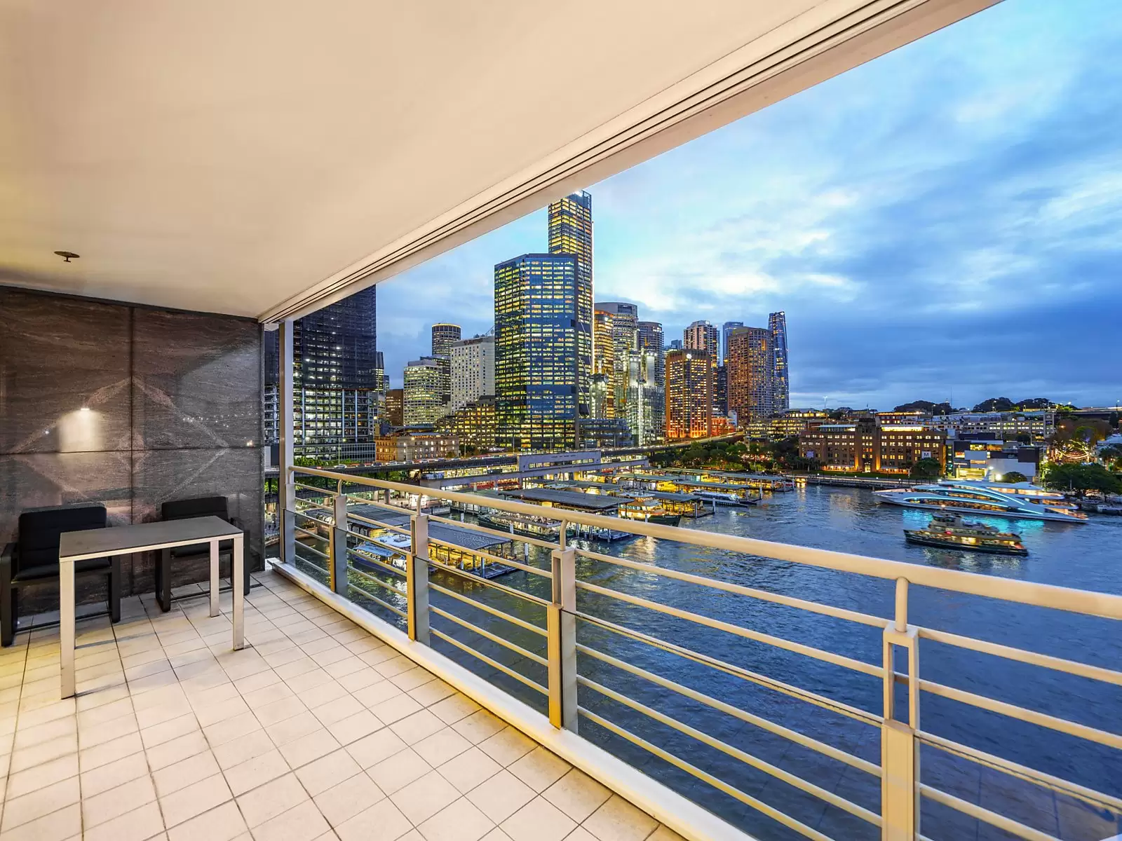93/3 Macquarie Street, Sydney Sold by Sydney Sotheby's International Realty - image 8