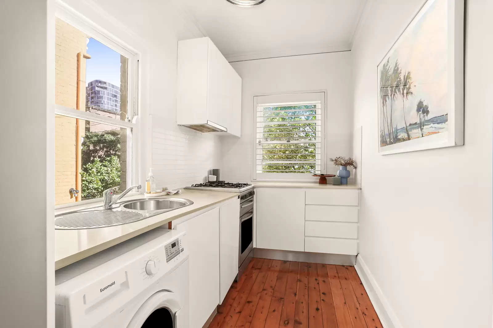 1/15 Ben Eden Street, Bondi Junction Sold by Sydney Sotheby's International Realty - image 2