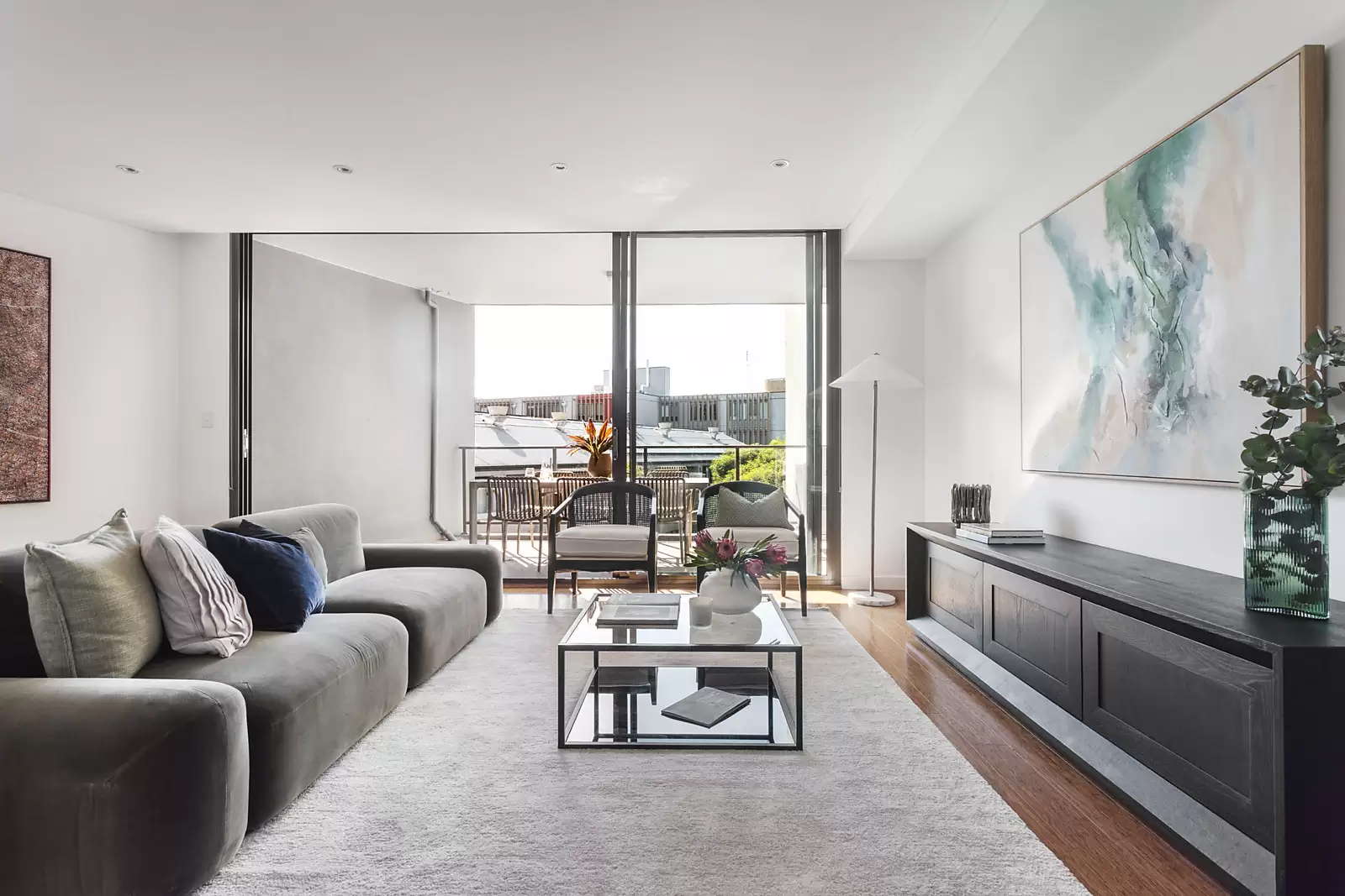 20/15-17 Fountain Street, Alexandria Sold by Sydney Sotheby's International Realty - image 2