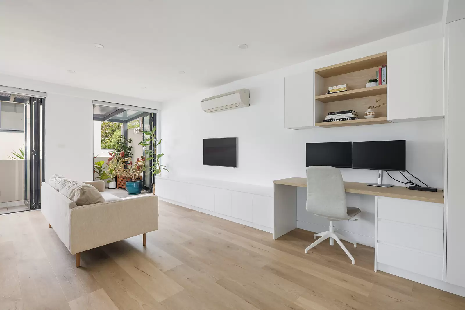 6/352 Moore Park, Paddington Sold by Sydney Sotheby's International Realty - image 6