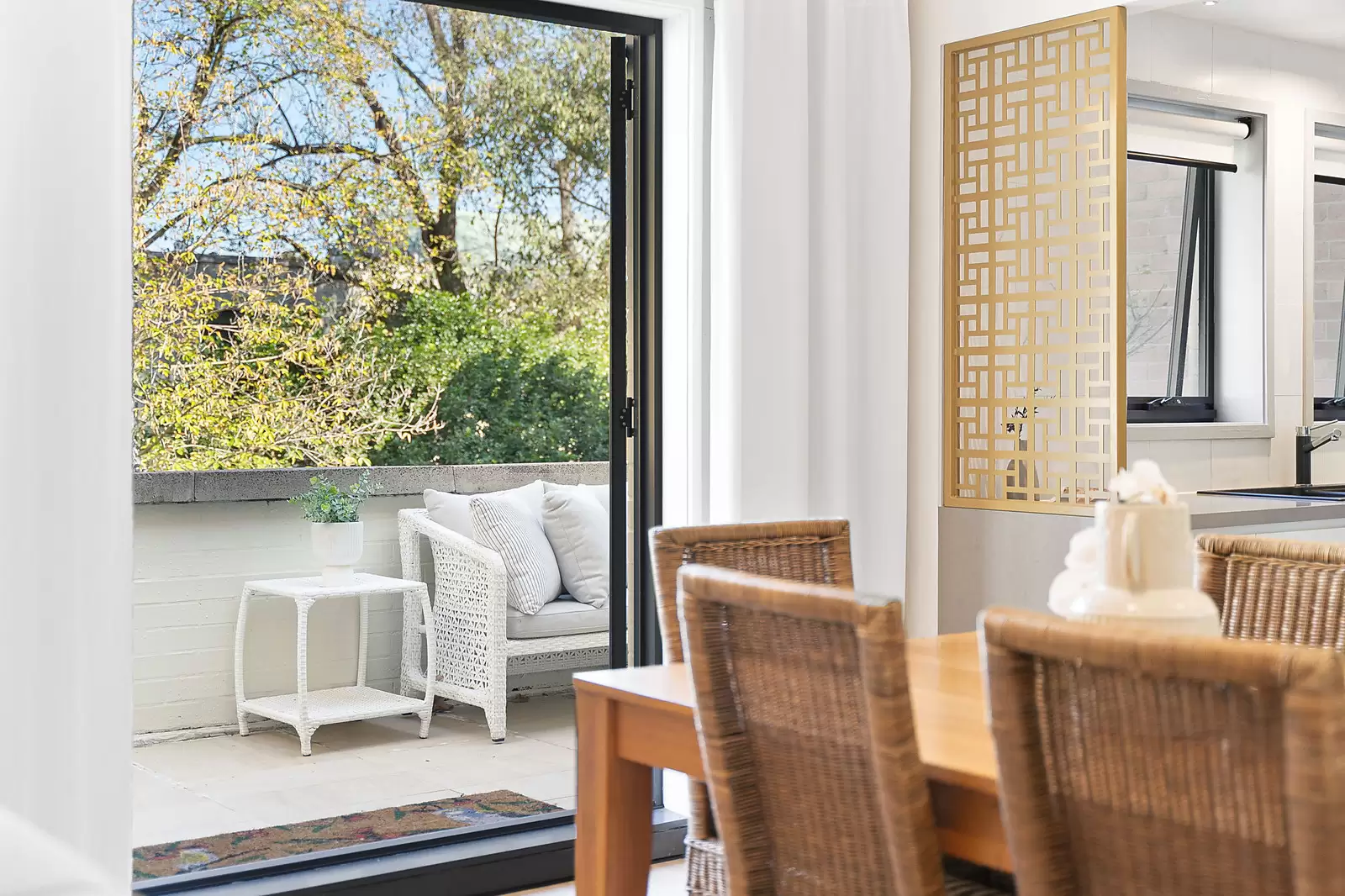34 Yeend Street, Birchgrove Sold by Sydney Sotheby's International Realty - image 14