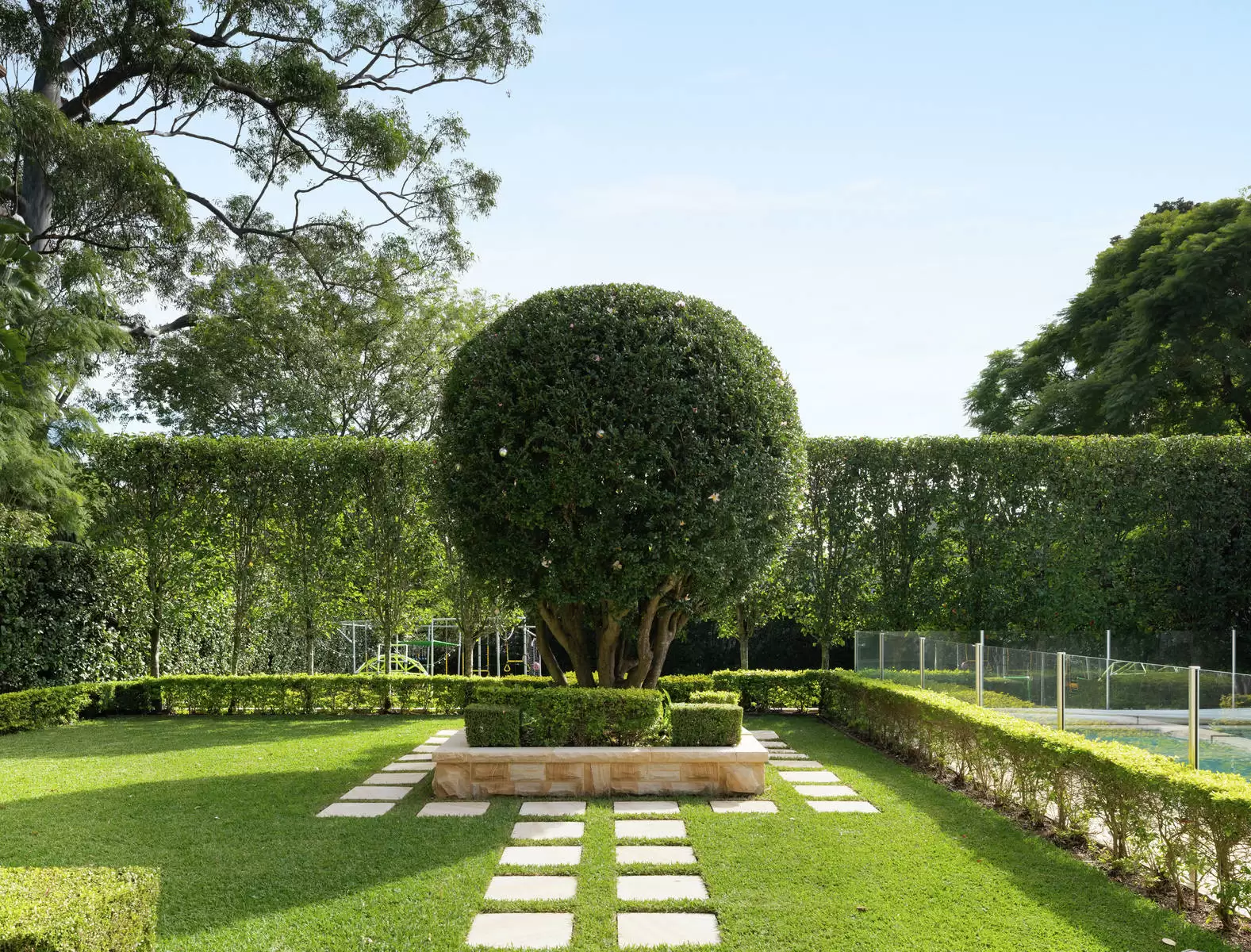 10 Powell Street, Killara Sold by Sydney Sotheby's International Realty - image 30
