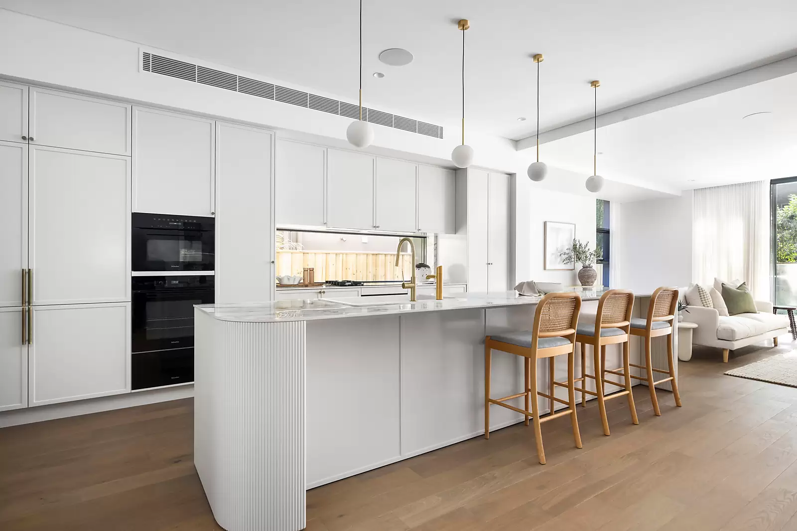 2A Clarence Place, Double Bay Sold by Sydney Sotheby's International Realty - image 6