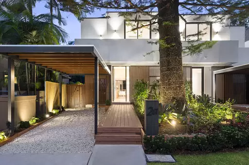 2A Clarence Place, Double Bay Sold by Sydney Sotheby's International Realty