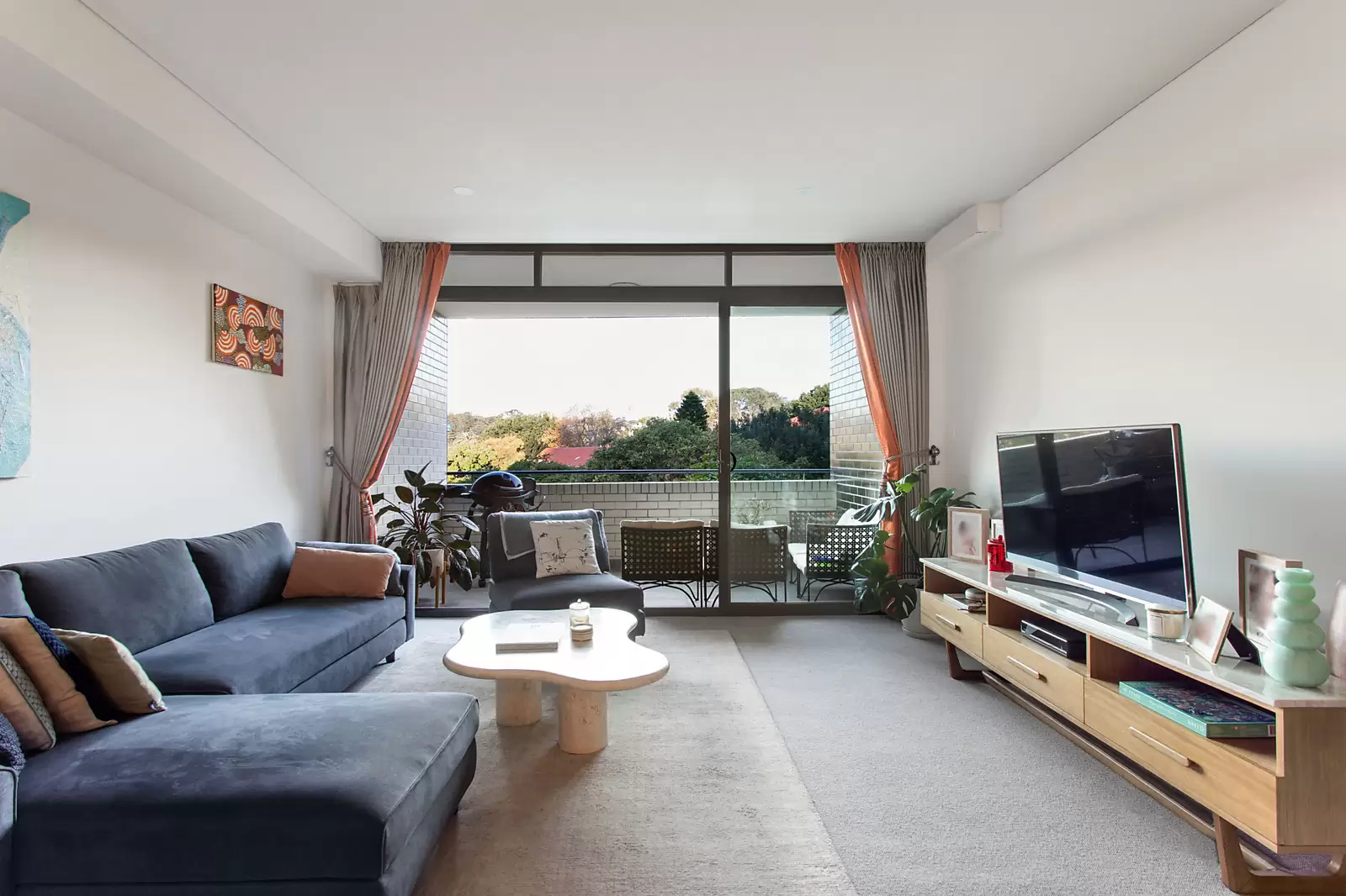 301/18-28 Neild Avenue, Darlinghurst Sold by Sydney Sotheby's International Realty - image 2