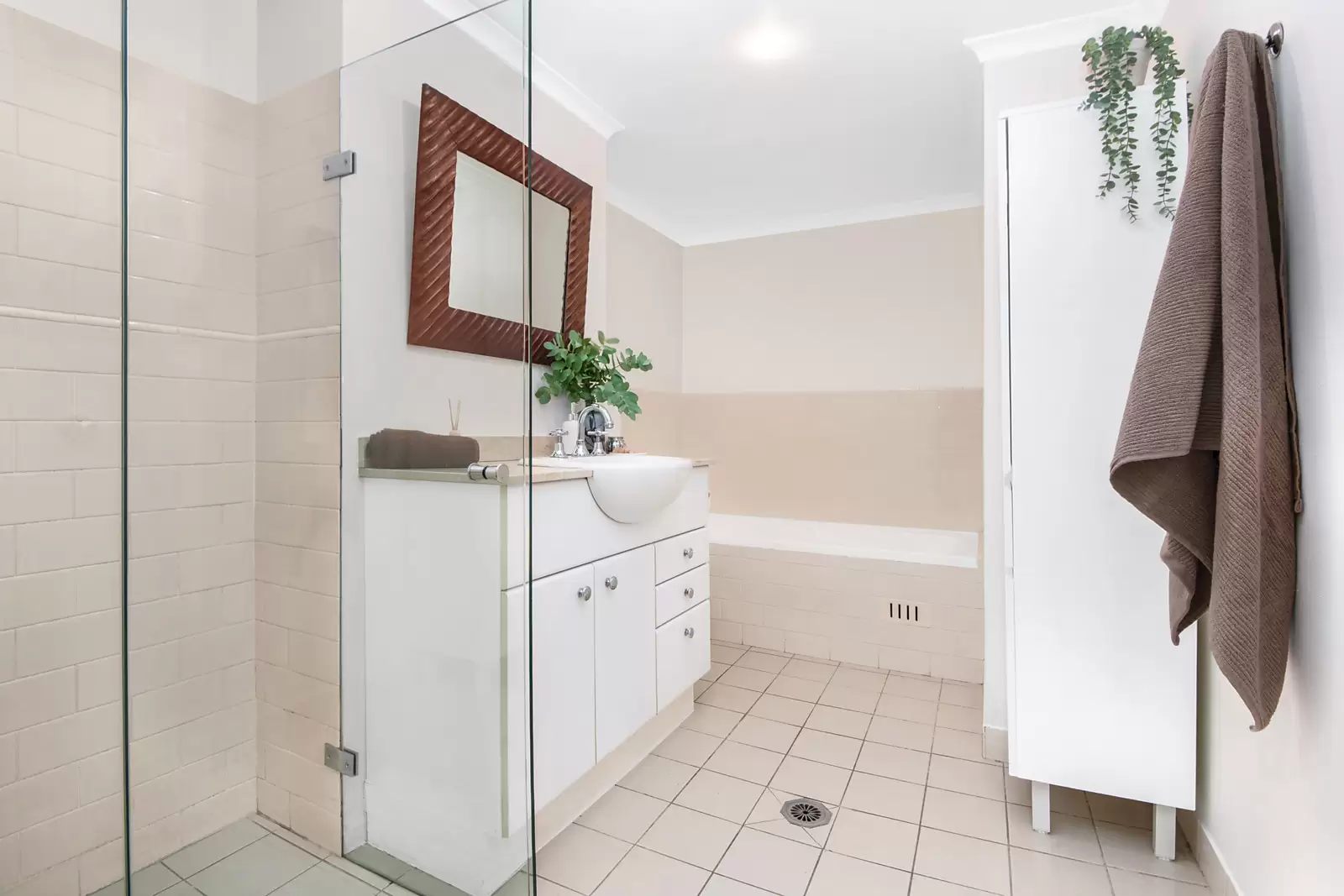 21/6-8 Northwood Street, Camperdown Sold by Sydney Sotheby's International Realty - image 10