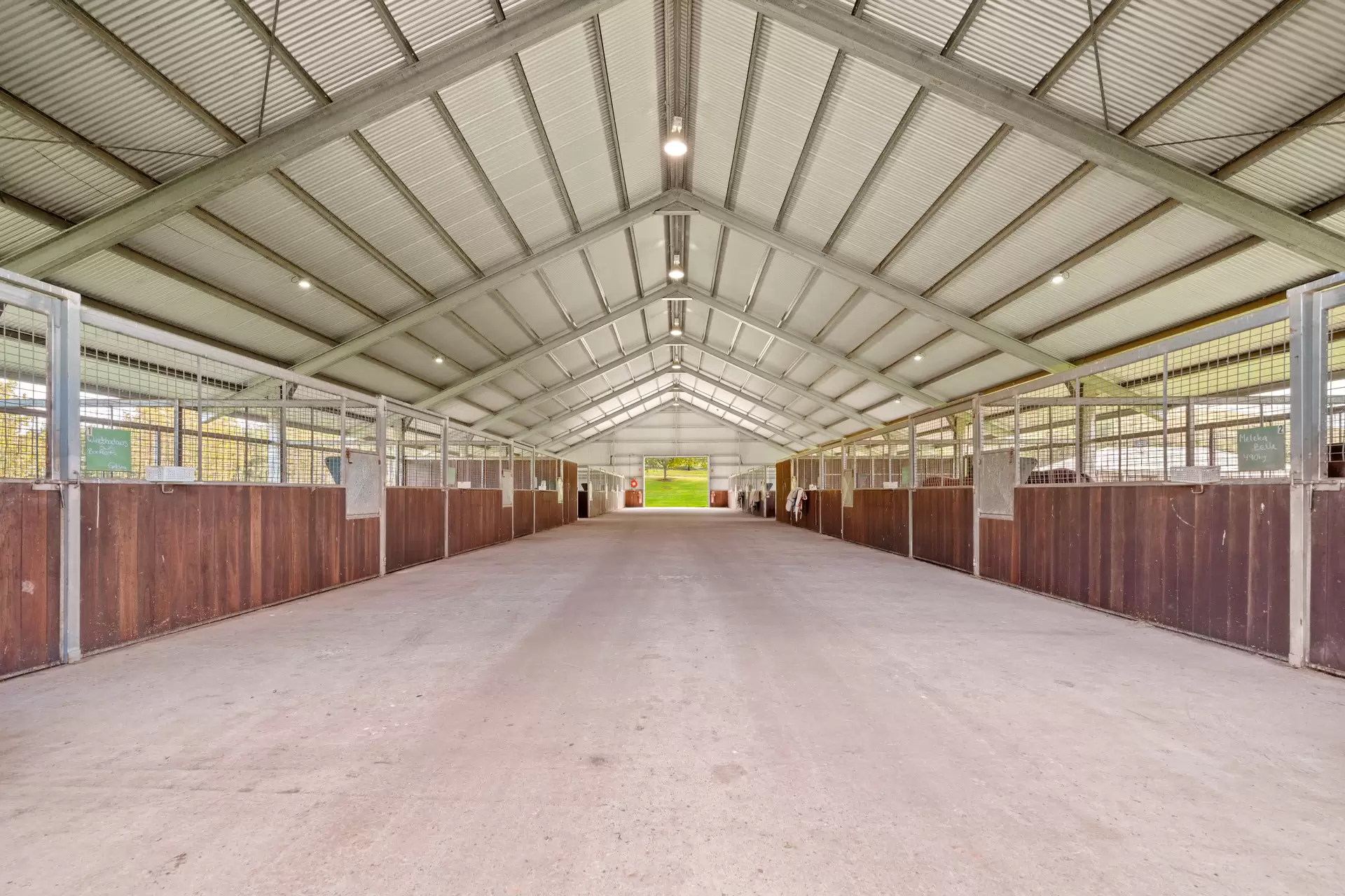975 Rouchel Road, Aberdeen Sold by Sydney Sotheby's International Realty - image 10