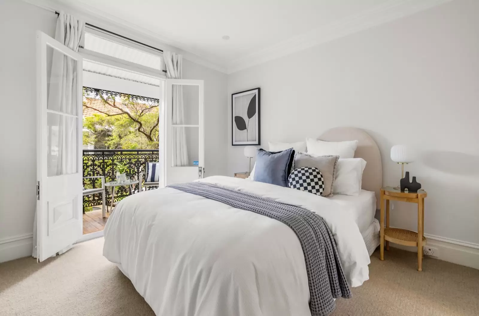 12 Rush Street, Woollahra Sold by Sydney Sotheby's International Realty - image 4
