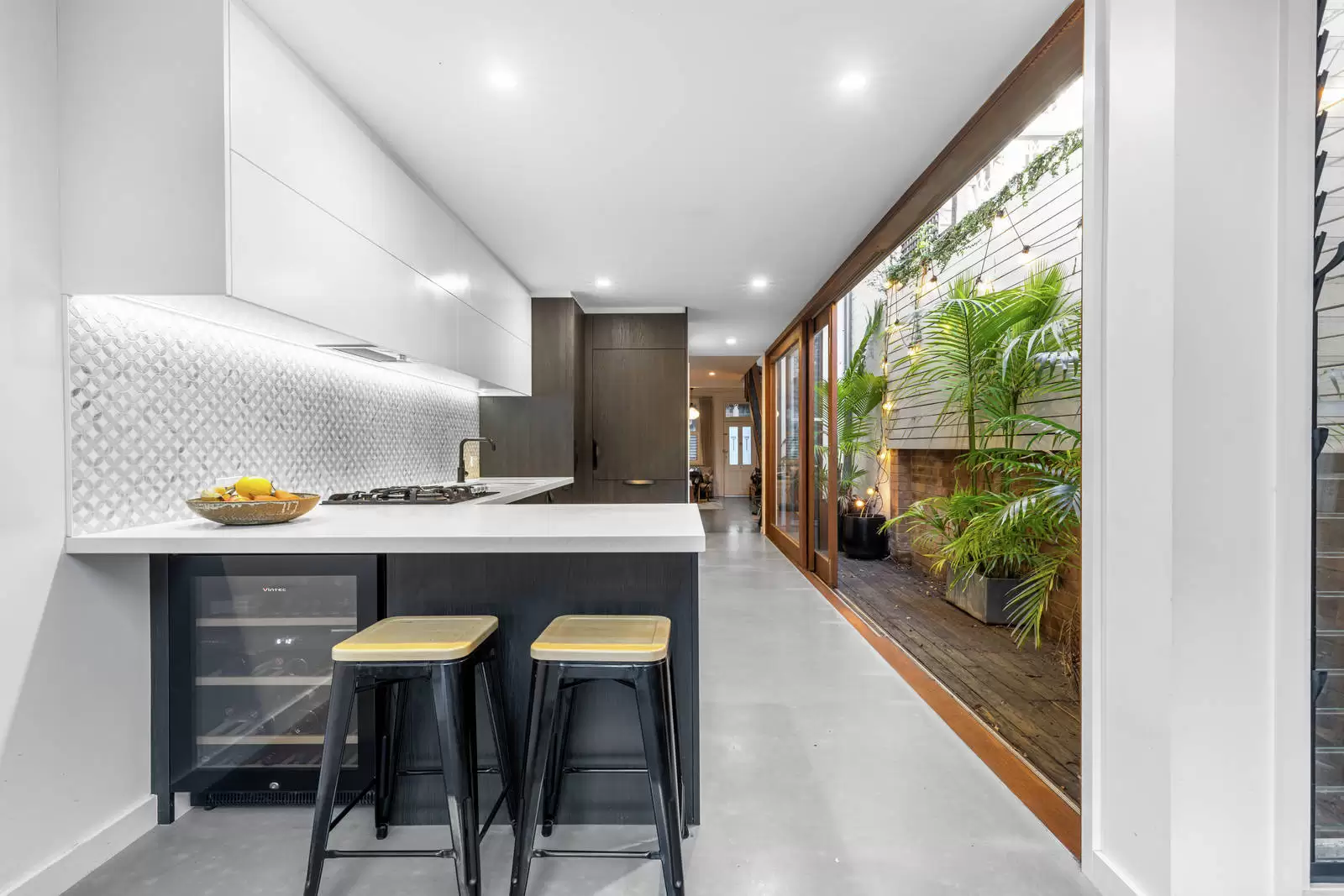 39 Selwyn Street, Paddington Leased by Sydney Sotheby's International Realty - image 3
