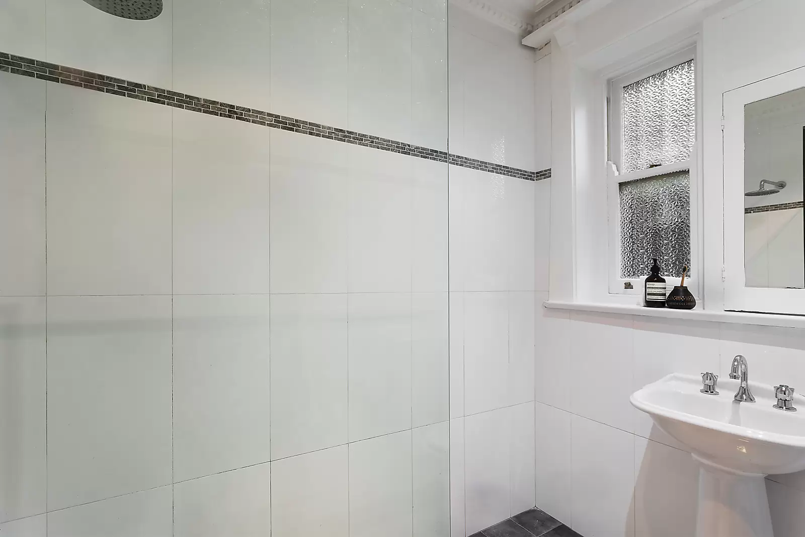 2/27 Moira Crescent, Coogee Sold by Sydney Sotheby's International Realty - image 11