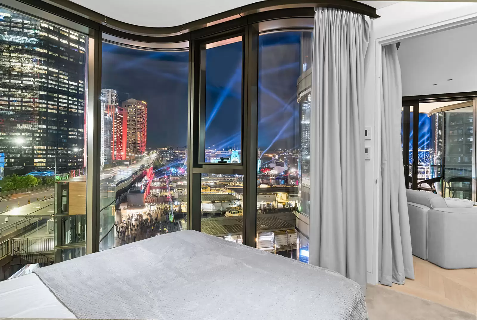 707/71 Macquarie Street, Sydney For Sale by Sydney Sotheby's International Realty - image 6