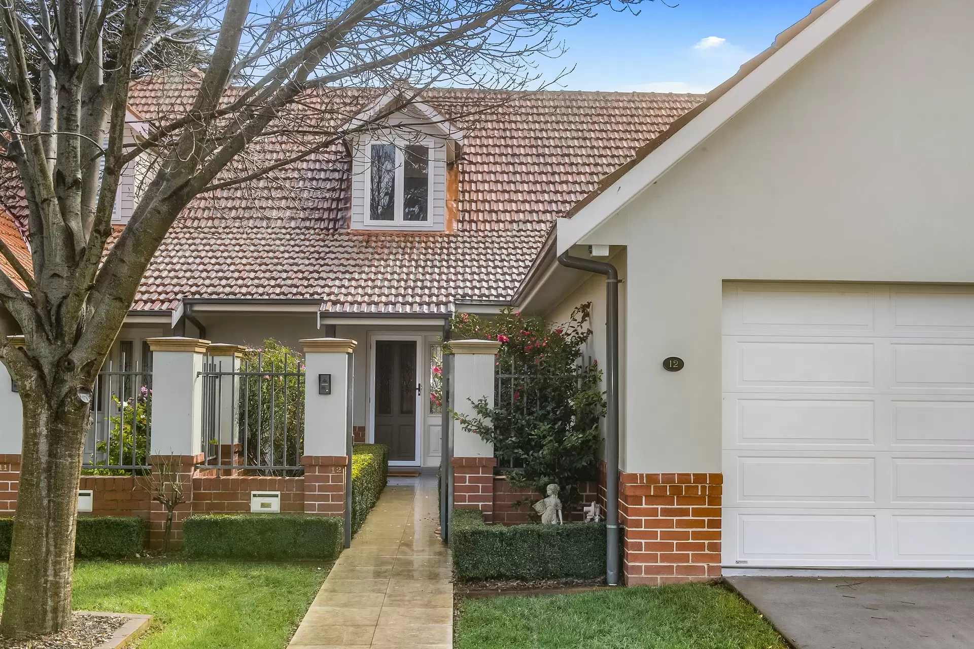 12/29 Yean Street, Burradoo Sold by Sydney Sotheby's International Realty - image 1
