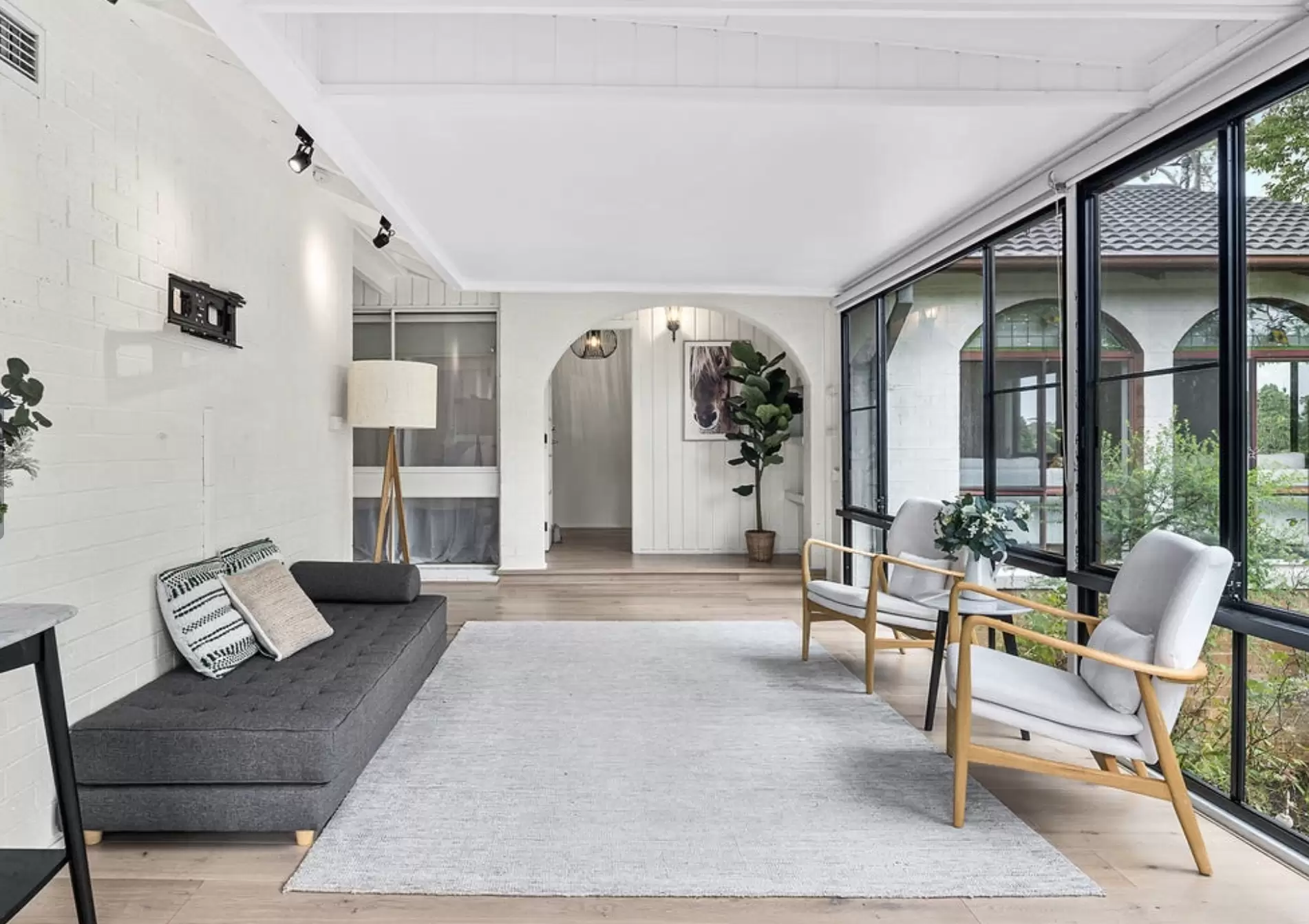 2-4 Daphne Street, Bowral Sold by Sydney Sotheby's International Realty - image 8