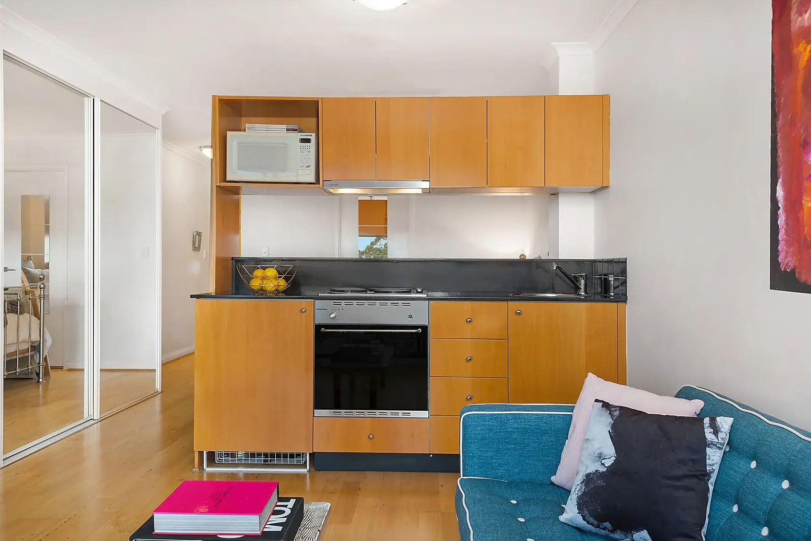 504/508 Riley Street, Surry Hills Sold by Sydney Sotheby's International Realty - image 3
