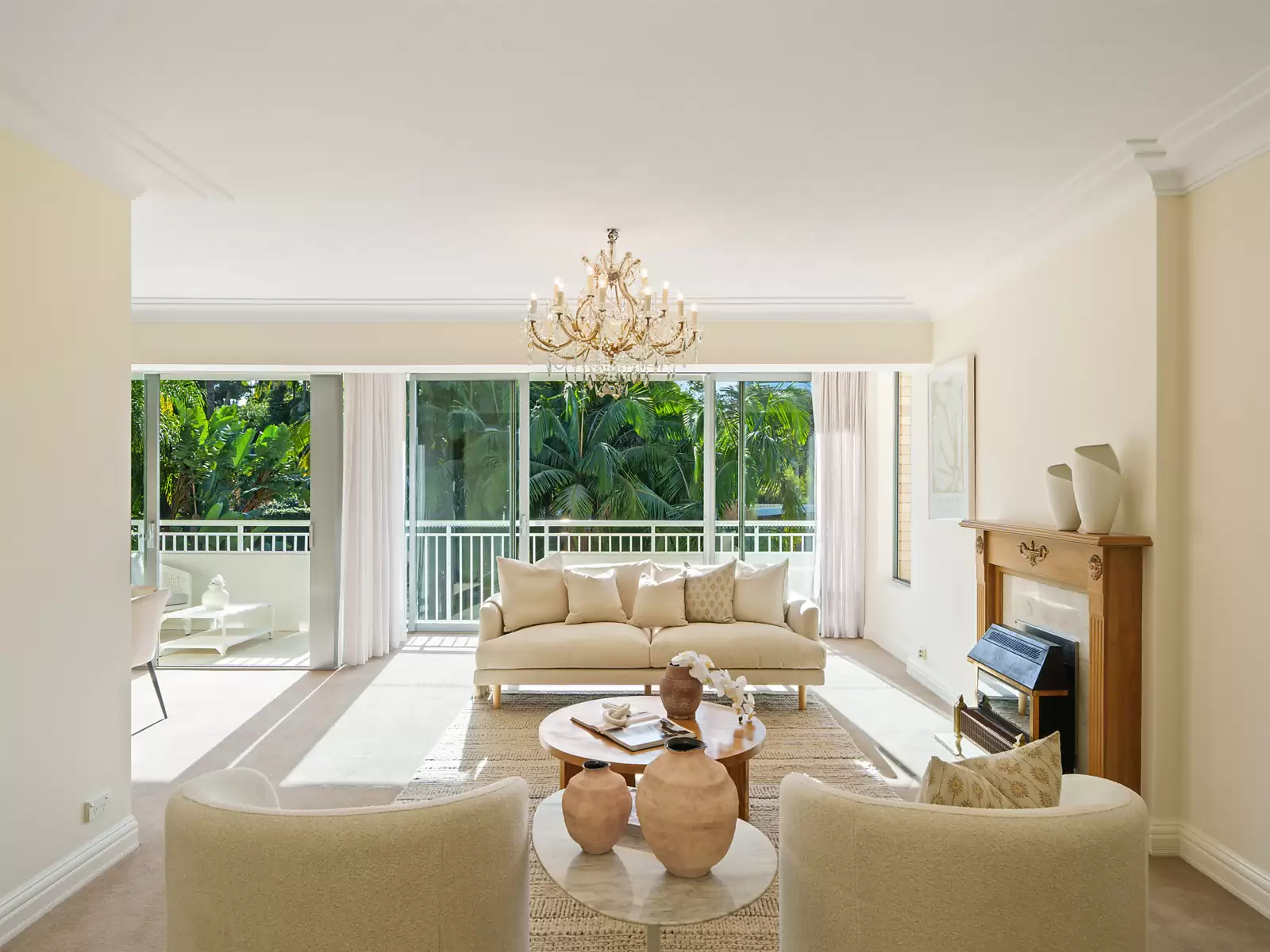 8/4 Greenoaks Avenue, Darling Point Sold by Sydney Sotheby's International Realty - image 2