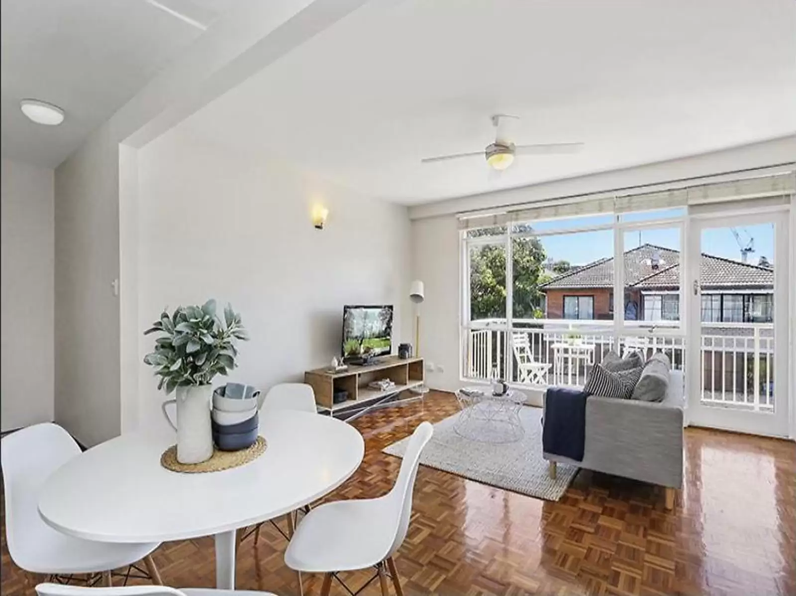 34/20 Edward Street, Bondi Beach Leased by Sydney Sotheby's International Realty - image 4