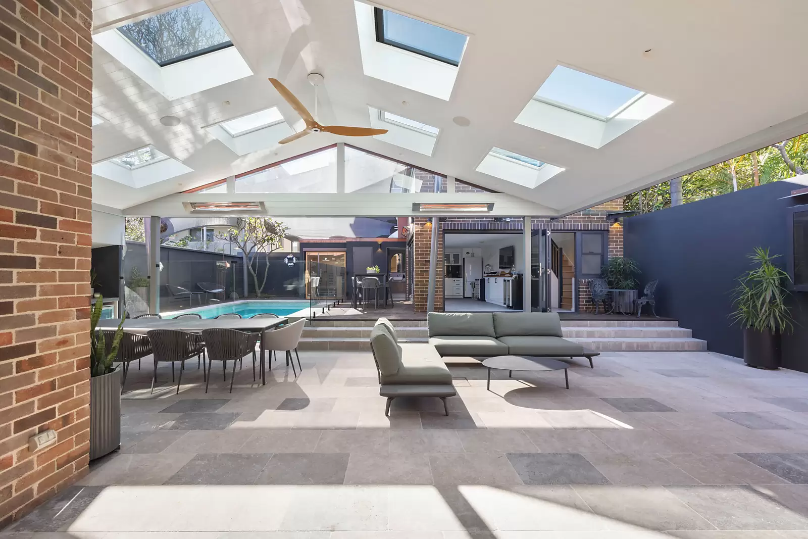 48 Arcadia Street, Coogee Sold by Sydney Sotheby's International Realty - image 4