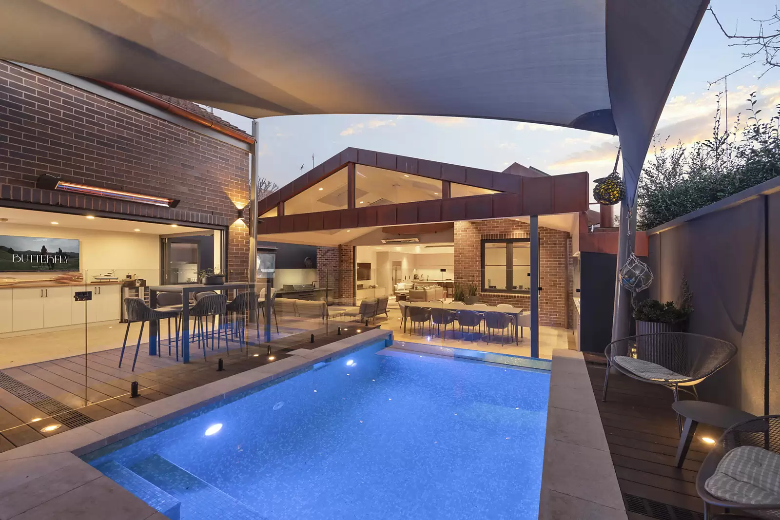 48 Arcadia Street, Coogee Sold by Sydney Sotheby's International Realty - image 1