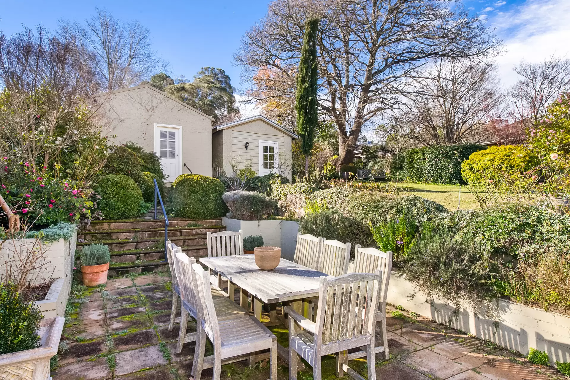 8 Wingecarribee Street, Berrima Sold by Sydney Sotheby's International Realty - image 4