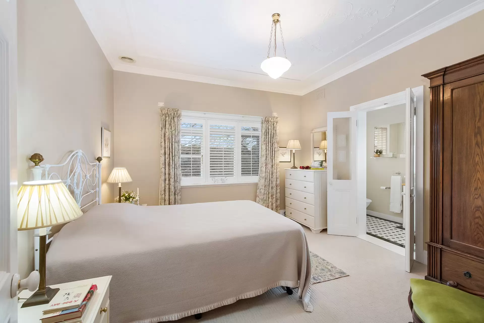 8 Wingecarribee Street, Berrima Sold by Sydney Sotheby's International Realty - image 11