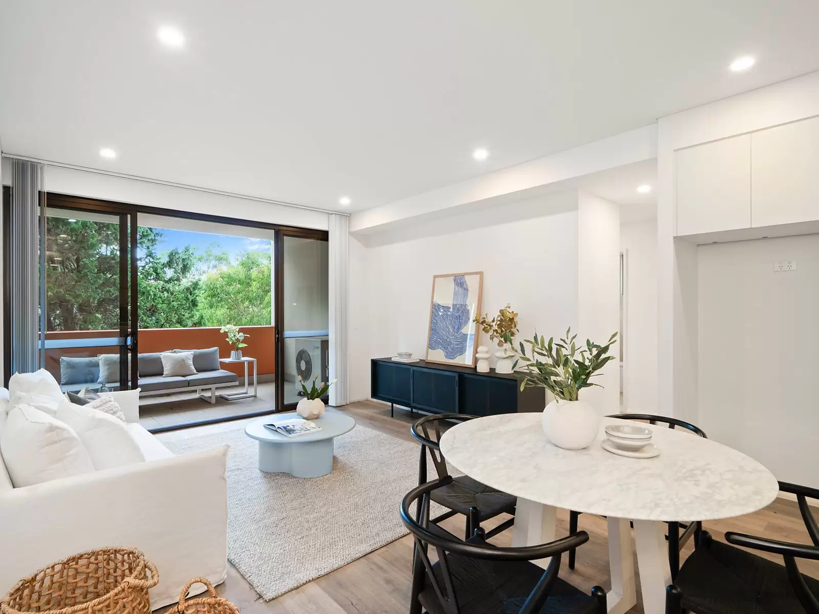 105/39-47 Mentmore Avenue, Rosebery Sold by Sydney Sotheby's International Realty - image 2