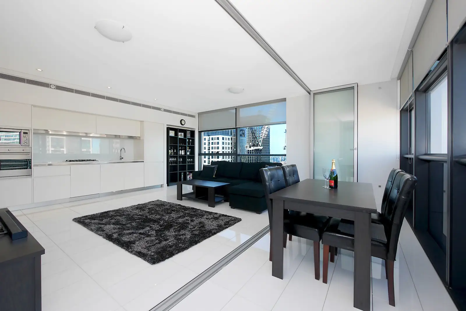 4406/101-103 Bathurst Street, Sydney Sold by Sydney Sotheby's International Realty - image 3