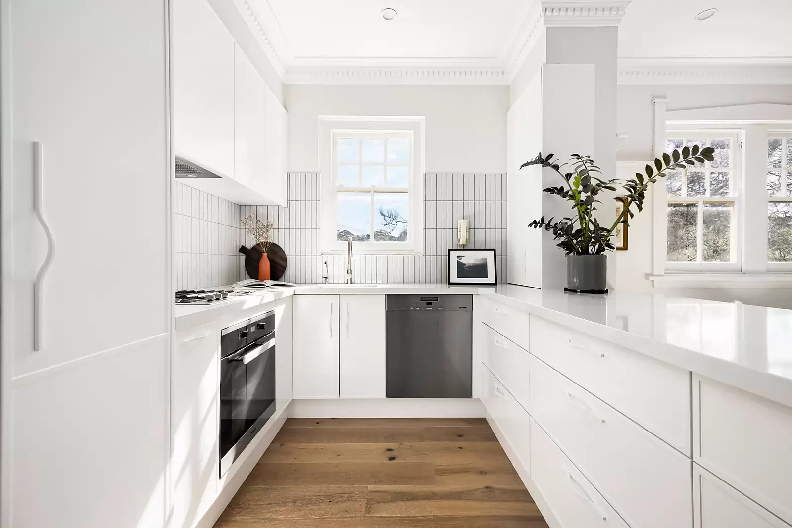 5/279 Alison Road, Coogee Sold by Sydney Sotheby's International Realty - image 2
