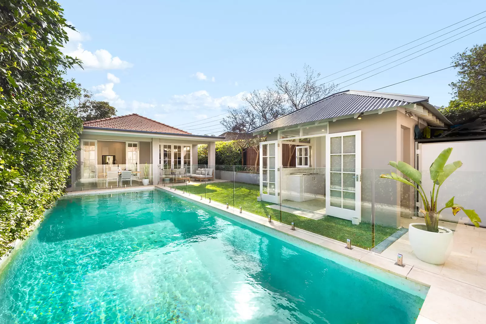 359 Avoca Street, Randwick Sold by Sydney Sotheby's International Realty - image 1