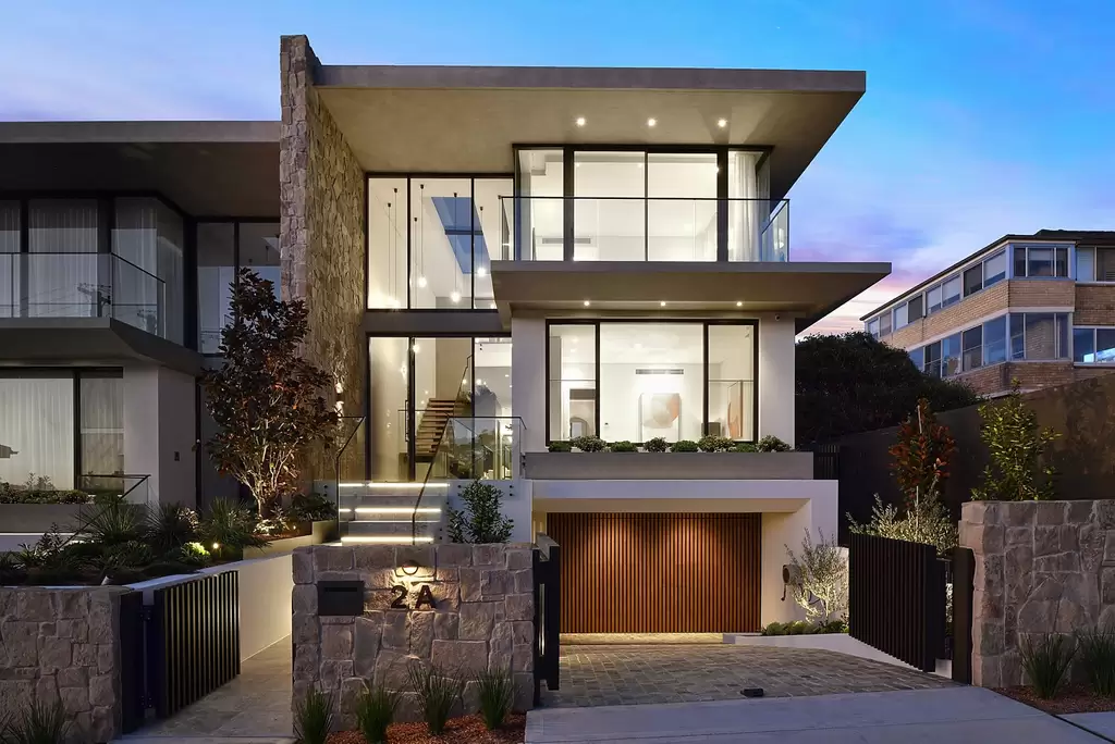 2A Bond Street, Maroubra Sold by Sydney Sotheby's International Realty