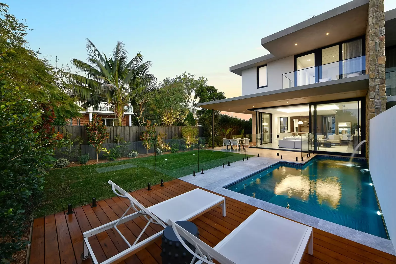 2A Bond Street, Maroubra Sold by Sydney Sotheby's International Realty - image 3