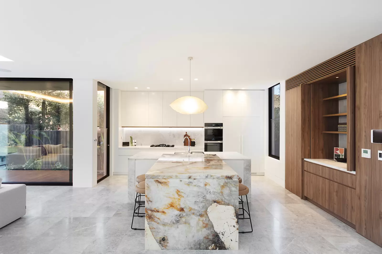 2A Bond Street, Maroubra Sold by Sydney Sotheby's International Realty - image 10