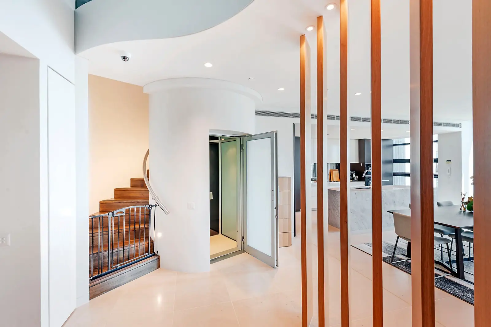 5408/101 Bathurst Street, Sydney Sold by Sydney Sotheby's International Realty - image 3