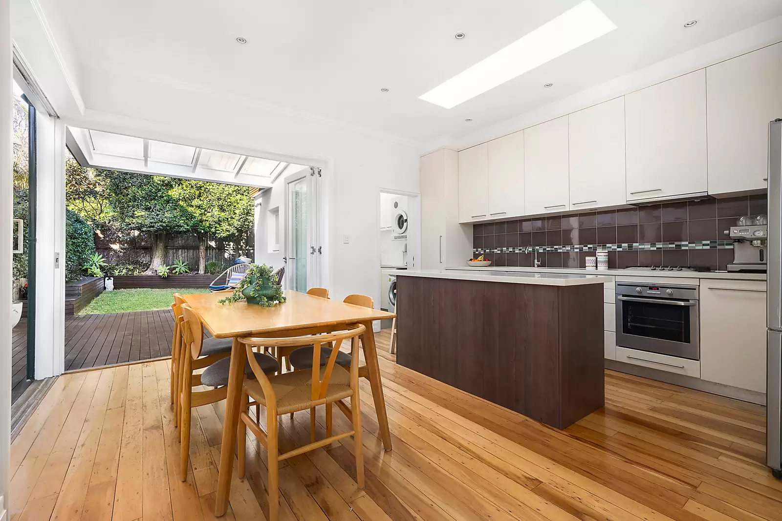 4 Gilderthorpe Avenue, Randwick Sold by Sydney Sotheby's International Realty - image 2