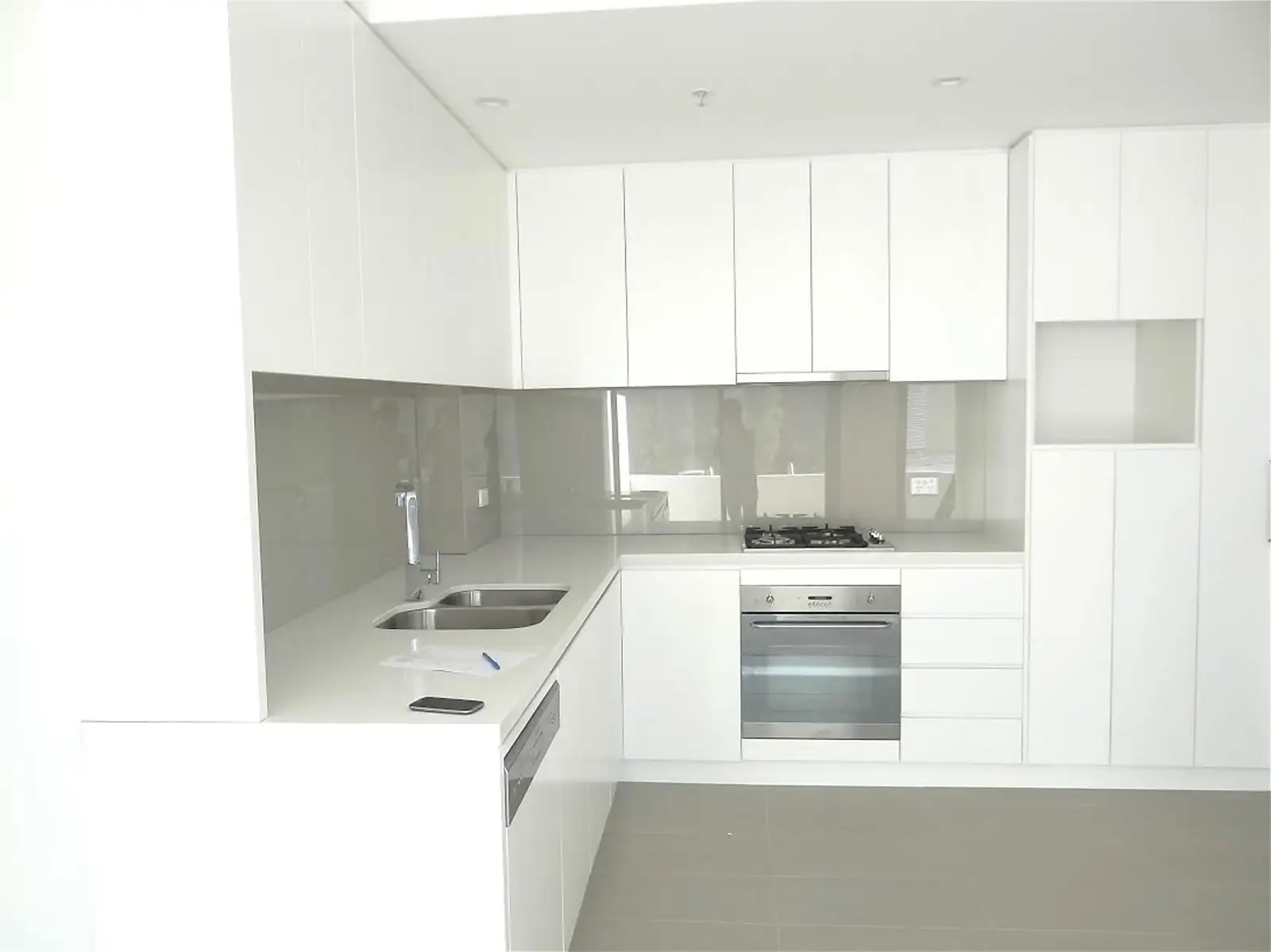 301/36 Shoreline Drive, Rhodes Leased by Sydney Sotheby's International Realty - image 3