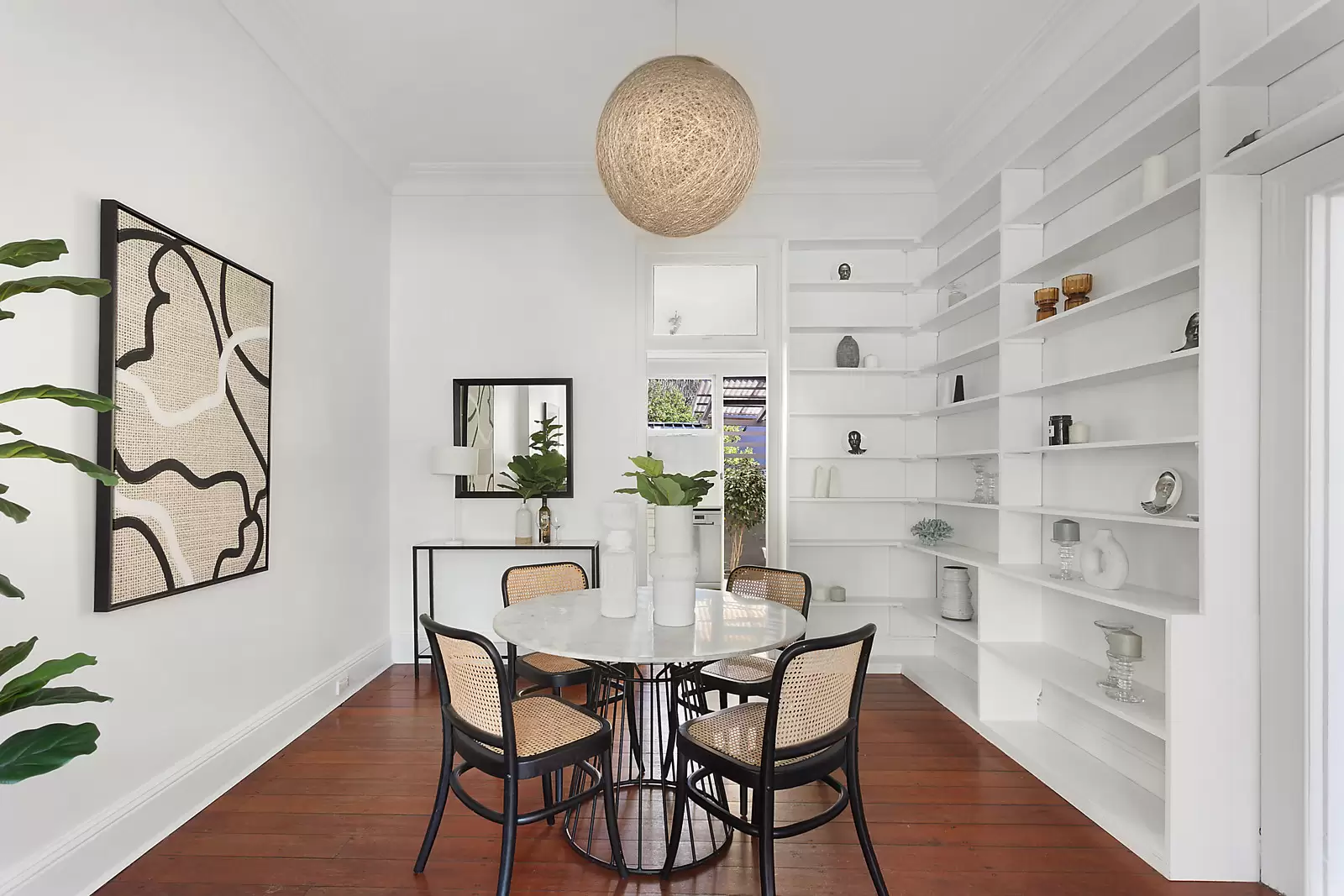 16 Trelawney Street, Woollahra Sold by Sydney Sotheby's International Realty - image 5